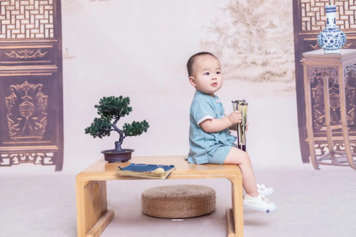 如皋1岁宝宝走路